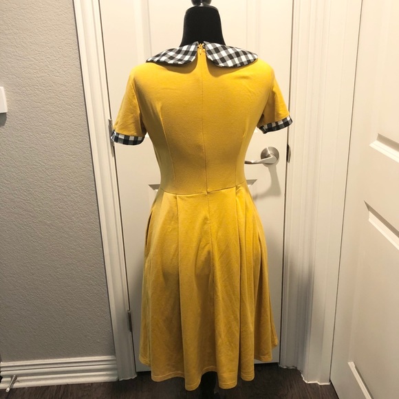 ❌SOLD❌Plaid Peter Pan Collar Dress - Picture 5 of 6